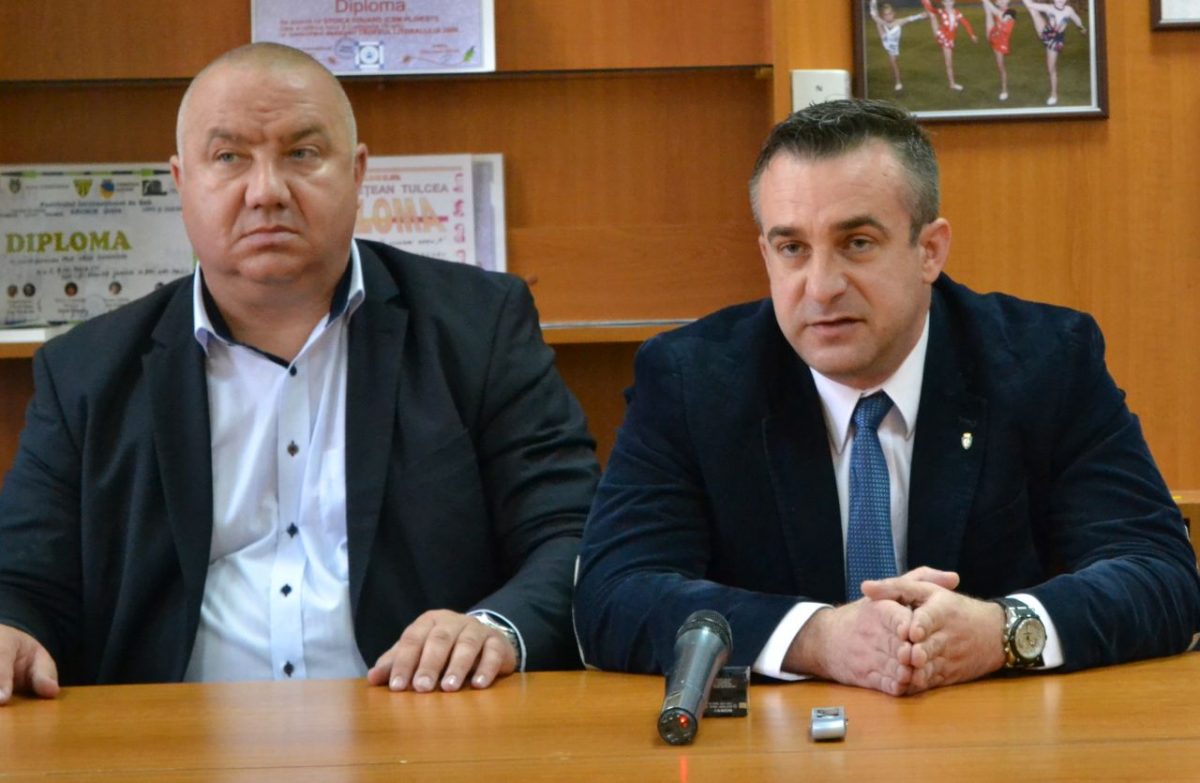 Cristian Ganea si Cezar Stoichiciu, csmploiesti.ro