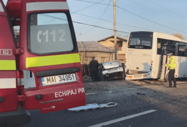 Accident grav între Măgurele și Gornet. Șofer încarcerat