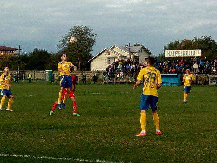 De 1 Aprilie se va disputa meciul petroliștilor care… nu păcălesc fotbalul De 1 Aprilie se va disputa meciul petroliștilor care… nu păcălesc fotbalul