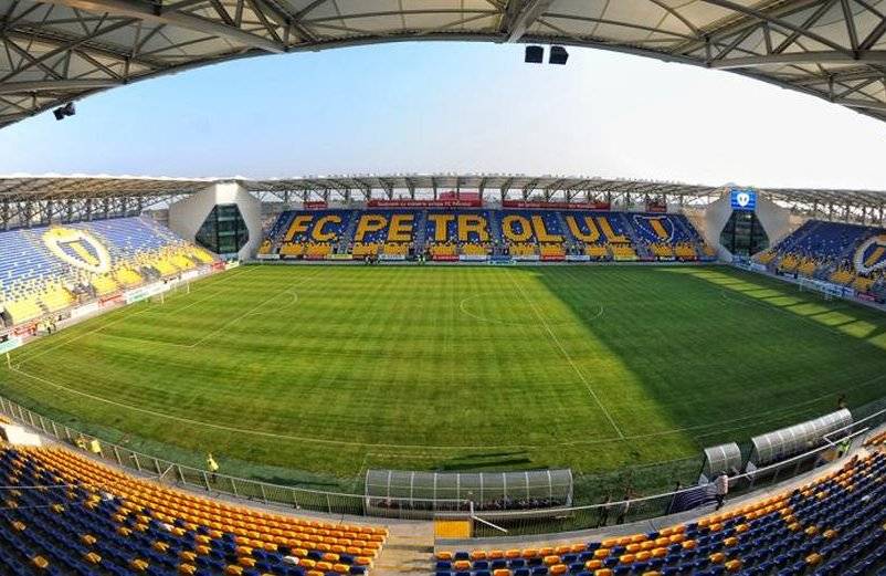 FC Petrolul, cu o săptămână înaintea reluării pregătirilor. A mai… “transpirat” una-alta, între timp FC Petrolul, cu o săptămână înaintea reluării pregătirilor. A mai… “transpirat” una-alta, între timp