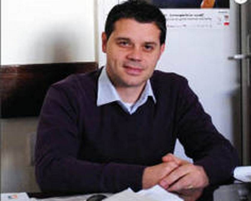 Eduard Crangasu, ziarul prahova.ro