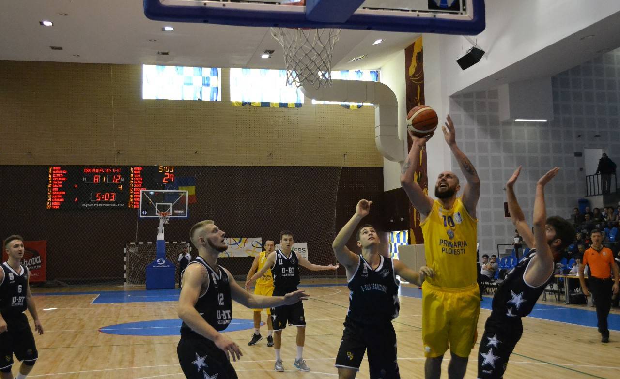 O poveste care a început frumos și continuă tot la fel. Baschetbaliștii de la CSM Ploiești, lideri solidari în Seria a II-a a eșalonului secund O poveste care a început frumos și continuă tot la fel. Baschetbaliștii de la CSM Ploiești, lideri solidari în Seria a II-a a eșalonului secund
