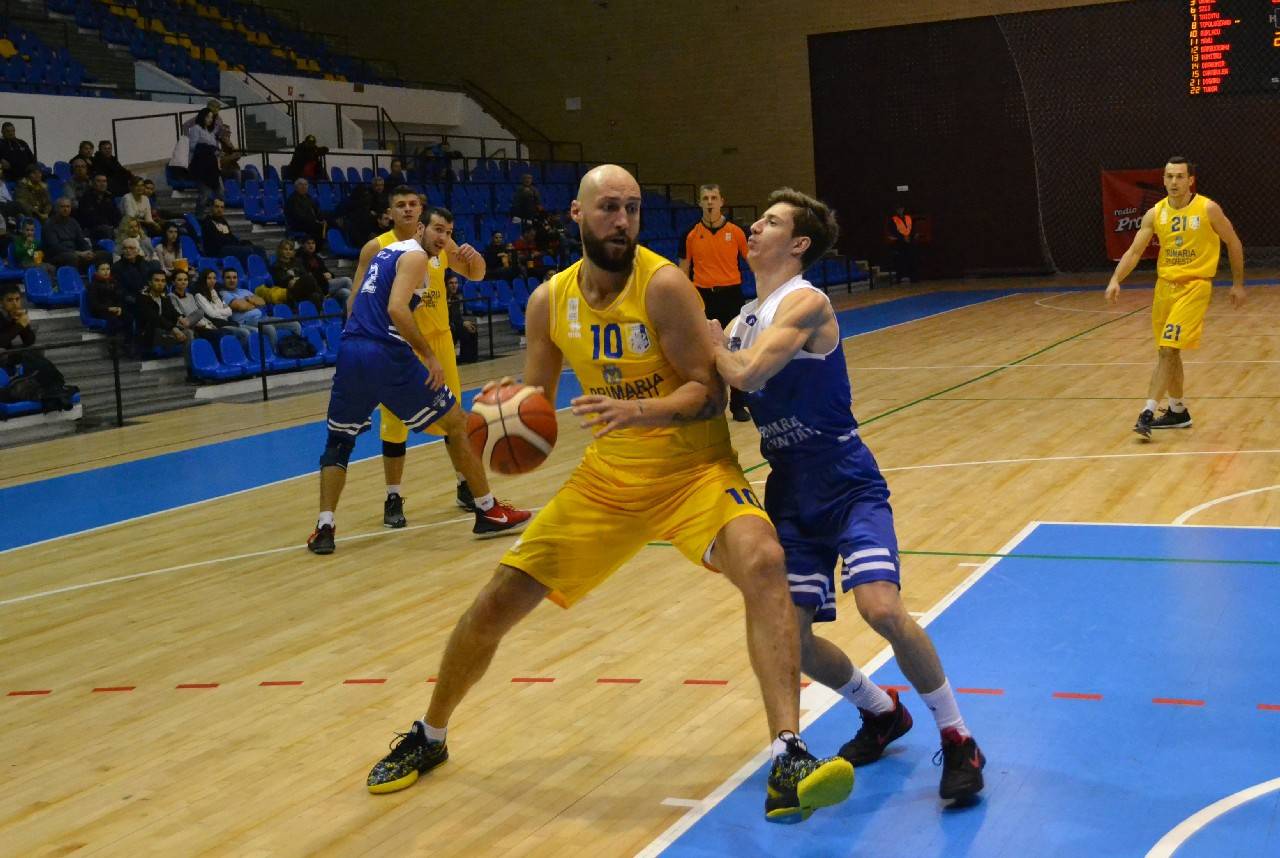 Adrenalină din belșug la sala Olimpia! Redeveniți lideri ai Grupei 2 din Liga 1, baschetbaliștii de la CSM Ploiești și-au teleportat fanii din infern în paradis! Adrenalină din belșug la sala Olimpia! Redeveniți lideri ai Grupei 2 din Liga 1, baschetbaliștii de la CSM Ploiești și-au teleportat fanii din infern în paradis!