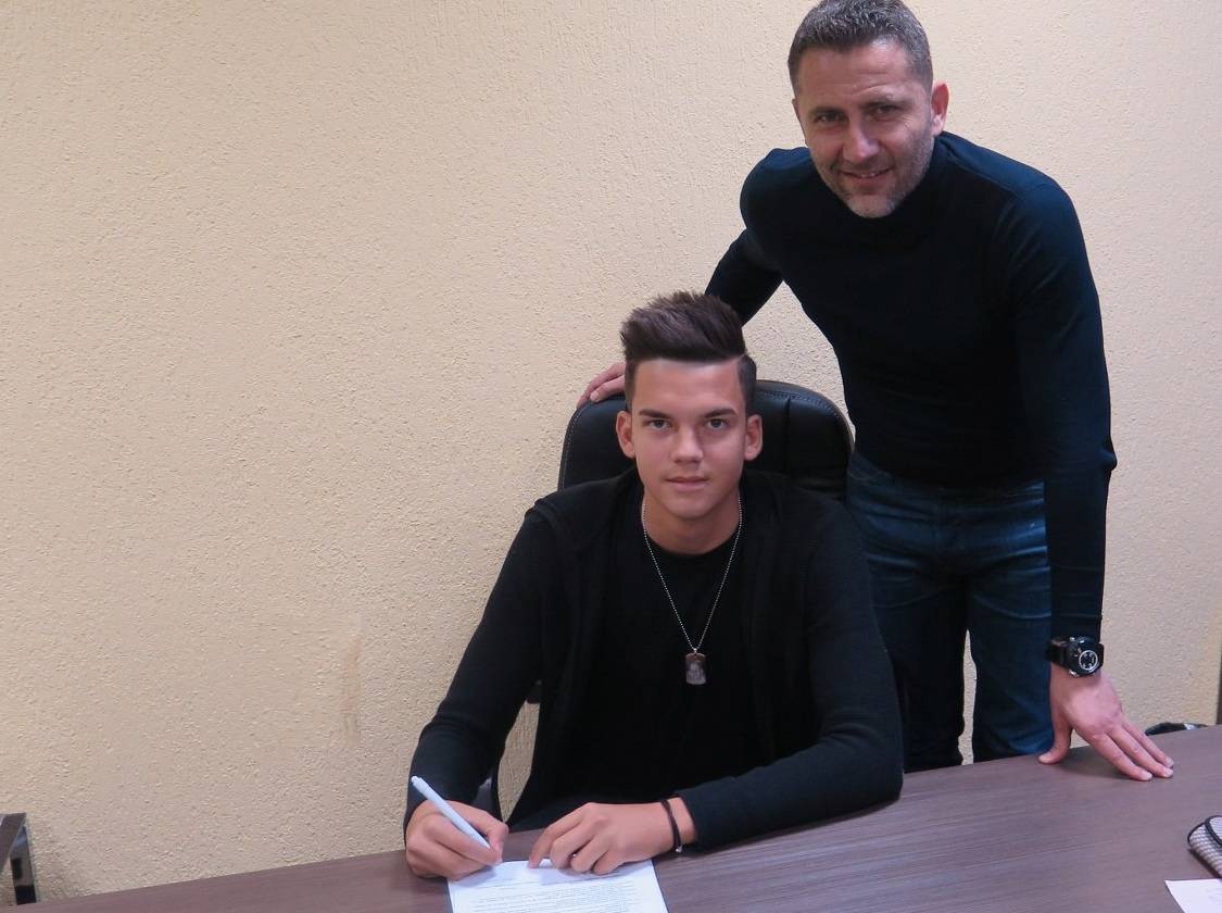 Până vineri, conducerea FC Petrolul redeschide “conducta” cu noutăți! Aflăm cel puțin cine vine, dacă nu cumva și cine pleacă Până vineri, conducerea FC Petrolul redeschide “conducta” cu noutăți! Aflăm cel puțin cine vine, dacă nu cumva și cine pleacă