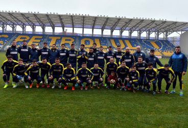 Trupa “galben-albaștrilor” a început pregătirile cu 14 seniori și 12 juniori. Pe “Ilie Oană” au fost prezenți cei mai fideli suporteri!