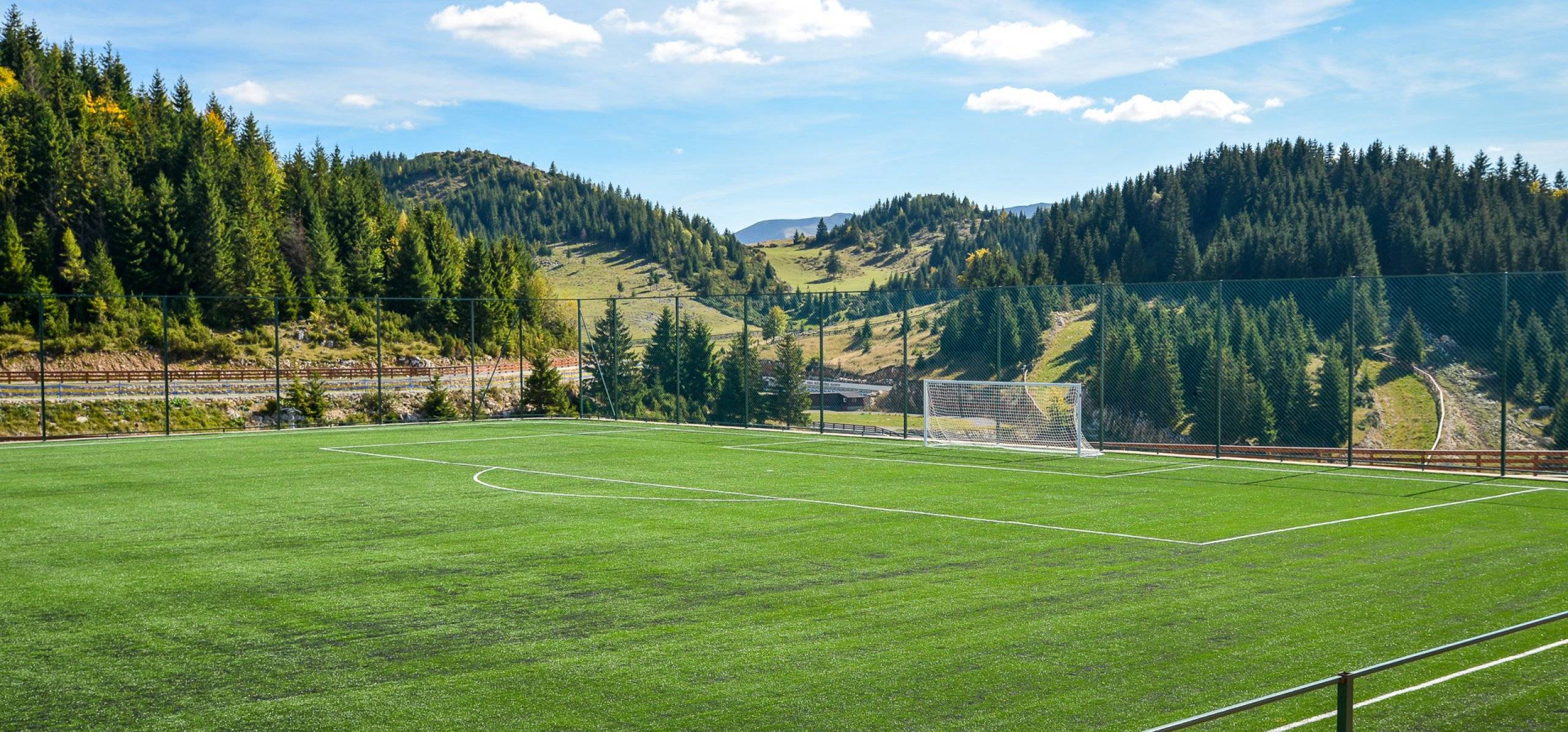 Două meciuri-test programate pentru FC Petrolul chiar și în stagiul de pregătire de la Cheile Grădiștei Două meciuri-test programate pentru FC Petrolul chiar și în stagiul de pregătire de la Cheile Grădiștei