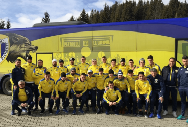 Petrolul a plecat la Buftea și se va duela amical acolo, în a doua zi de cantonament, cu noua echipă a lui Roland Stănescu. Revine și Claudiu Tudor