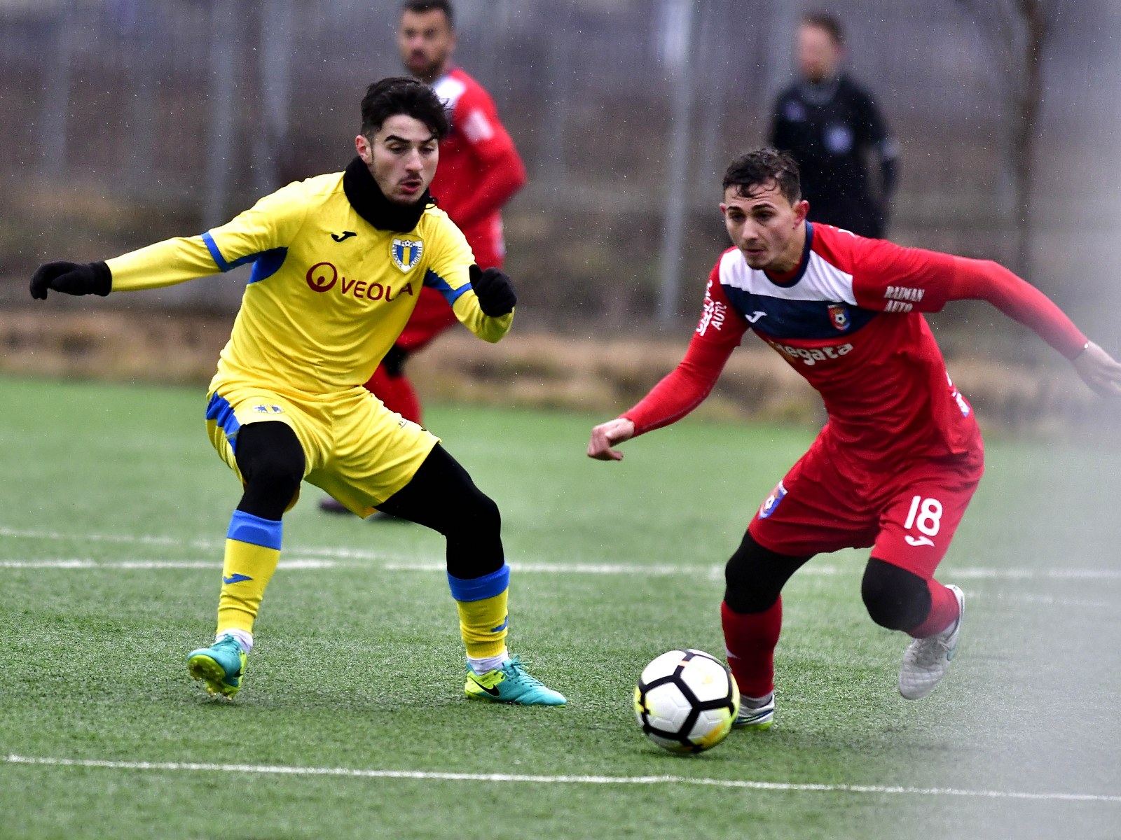 Adus înainte de debutul pregătirilor de iarnă de la Viitorul, Mihai Ene s-a întors de unde a… plecat! Adus înainte de debutul pregătirilor de iarnă de la Viitorul, Mihai Ene s-a întors de unde a… plecat!