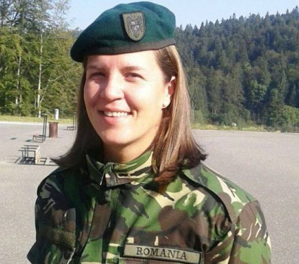 De la Bușteni la PyeongChang și retur: drumul parcurs de cel mai bun sportiv din delegația României de la JO, caporalul prahovean Raluca Strămăturaru De la Bușteni la PyeongChang și retur: drumul parcurs de cel mai bun sportiv din delegația României de la JO, caporalul prahovean Raluca Strămăturaru