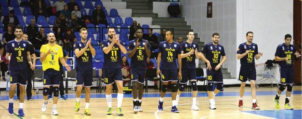 O victorie cu 3-0 sau 3-1 în dauna Arcadei, și Tricolorul LMV se va apropia și mai mult de titlul național! O victorie cu 3-0 sau 3-1 în dauna Arcadei, și Tricolorul LMV se va apropia și mai mult de titlul național!