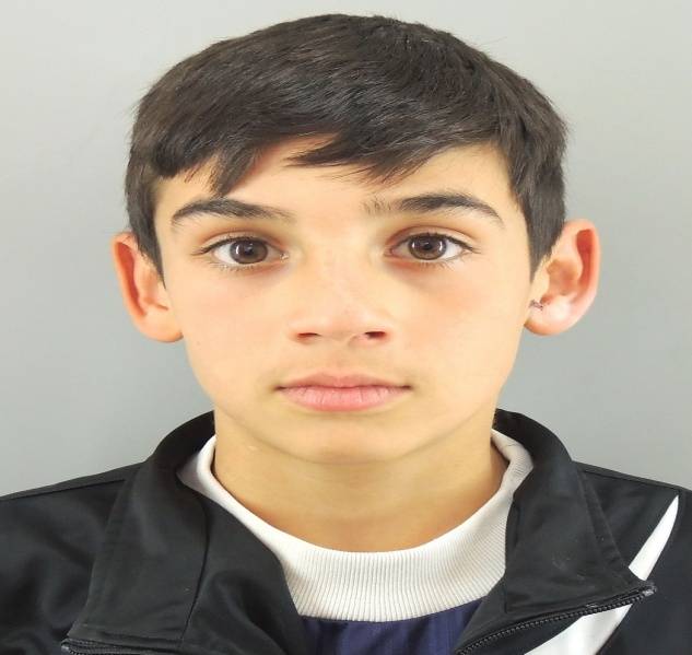 Poliția Prahova caută un minor de 12 ani, din Ploiești Poliția Prahova caută un minor de 12 ani, din Ploiești
