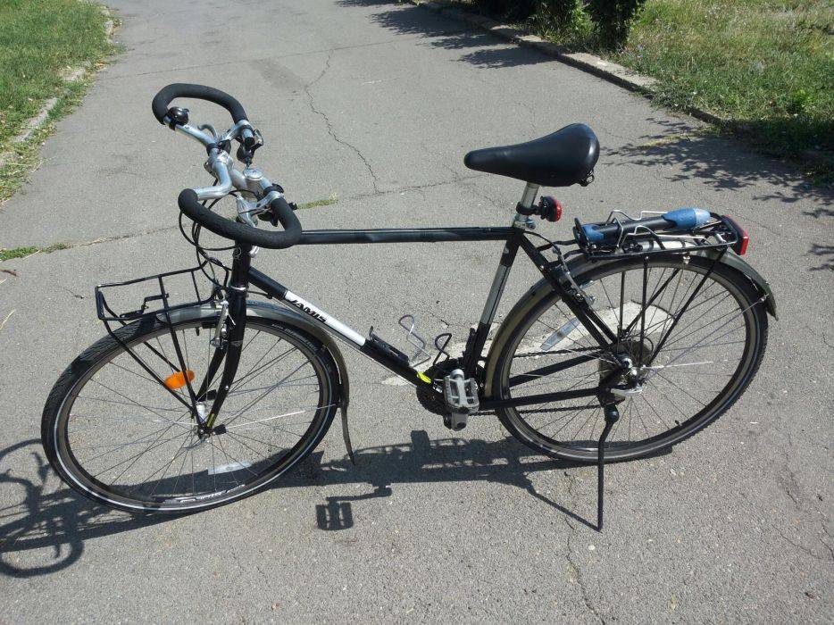 Biciclist amendat pentru că a urcat beat la… ghidon!
