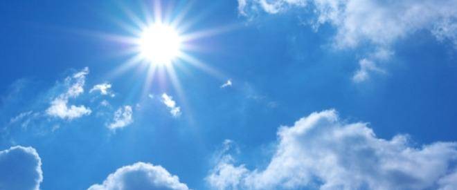 Fenomene meteo periculoase: Mii de apeluri de urgență la 112 în primul weekend cu temperaturi de peste 40 de grade Fenomene meteo periculoase: Mii de apeluri de urgență la 112 în primul weekend cu temperaturi de peste 40 de grade