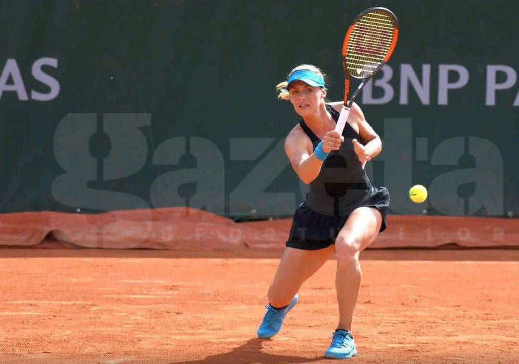 Ana Bogdan a spus adio celui de-al doilea Grand Slam al anului. Angelique Kerber, adversară prea tare la Roland Garros! Ana Bogdan a spus adio celui de-al doilea Grand Slam al anului. Angelique Kerber, adversară prea tare la Roland Garros!