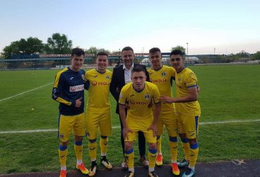 Cristi Vlad ține la… “puii” lui și vrea sa-i țină pe loc. Să vedem dacă va putea!