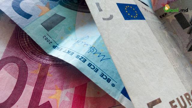 Euro a crescut în 2019 cu 11,5 bani Euro a crescut în 2019 cu 11,5 bani
