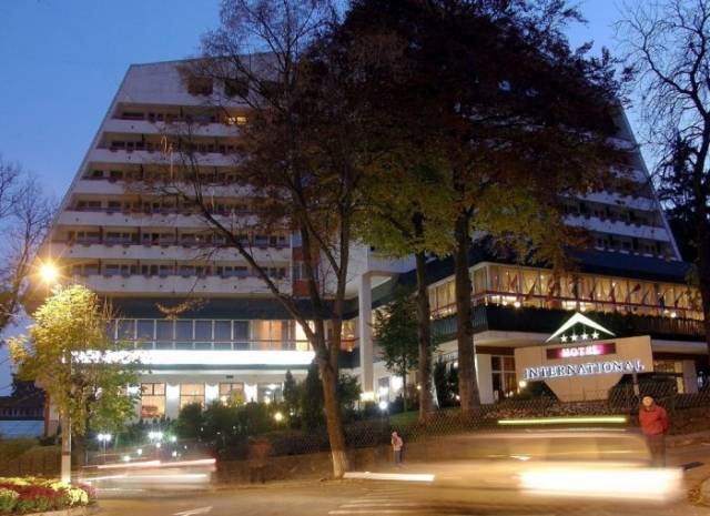 Câţi bani s-au “spart” de 1 Mai în Prahova Câţi bani s-au “spart” de 1 Mai în Prahova