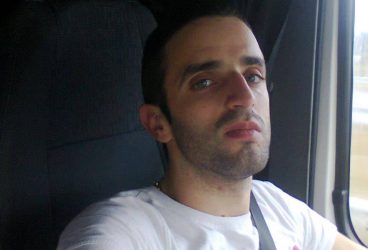 Dispariţia lui Elvin Adrian Sandu, victima accidentului de la Bălţeşti, a lăsat în urmă o fetiţă de 5 ani şi a îndurerat două sate întregi