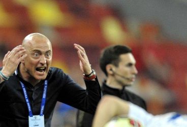 Mult a durat până ce astăzi a fost ales noul antrenor principal al Petrolului! Este Leo Grozavu