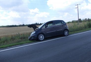 Accident-carambol cu 4 maşini pe DN1