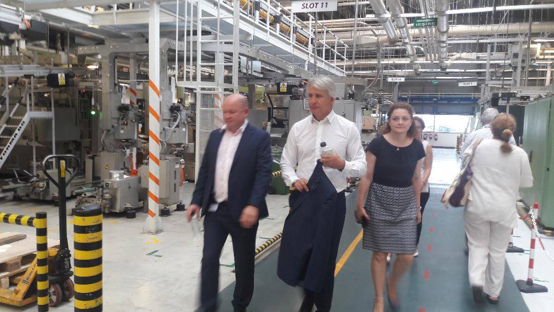 Ministrul Finanţelor le-a stricat cheful celor de la British American Tobacco Ministrul Finanţelor le-a stricat cheful celor de la British American Tobacco