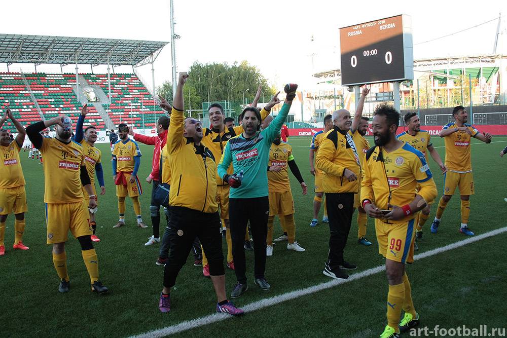 România – campioana mondială a artiștilor-fotbaliști! Șase prahoveni în lotul învingătorilor! Rusia… KO!
