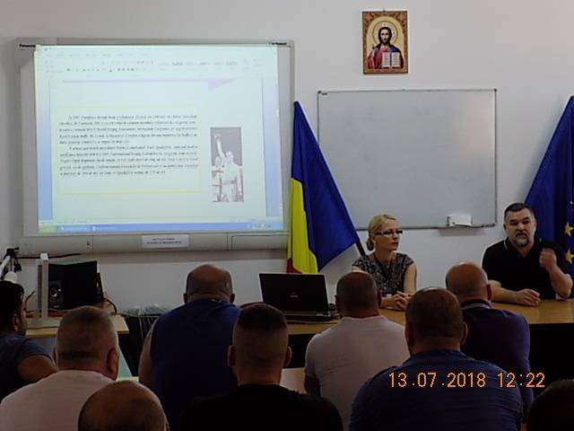 Leonard Doroftei în vizită la Penitenciarul Ploiești Leonard Doroftei în vizită la Penitenciarul Ploiești