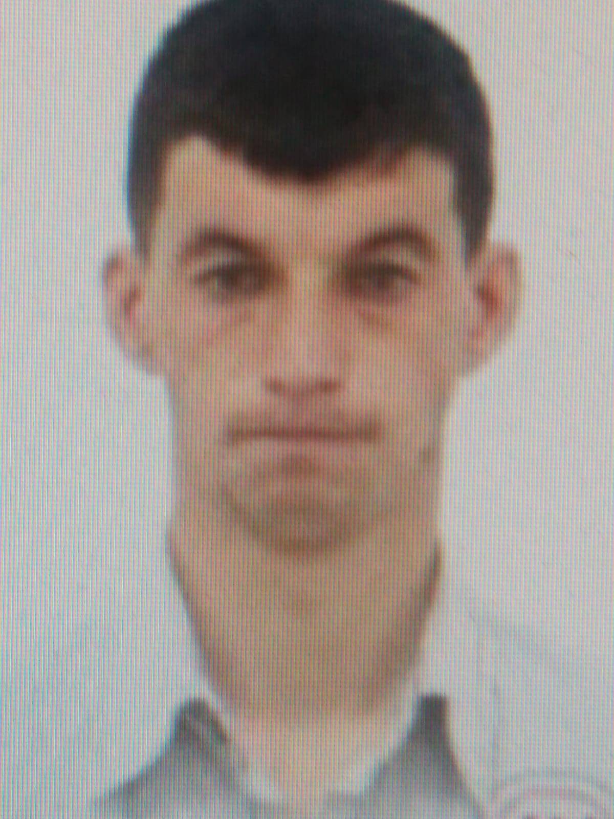 Bărbat cu cicatrice pe faţă, căutat după ce a dispărut de la domiciliu Bărbat cu cicatrice pe faţă, căutat după ce a dispărut de la domiciliu