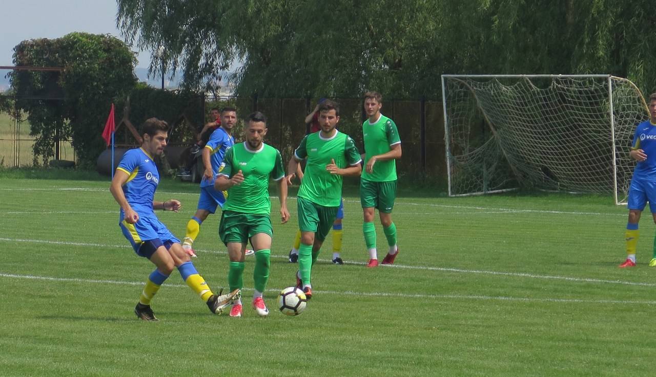 A venit momentul s-o bată Petrolul, din nou, pe CS Balotești! Și de data aceasta pe teren neutru, dar acum la Chiajna A venit momentul s-o bată Petrolul, din nou, pe CS Balotești! Și de data aceasta pe teren neutru, dar acum la Chiajna