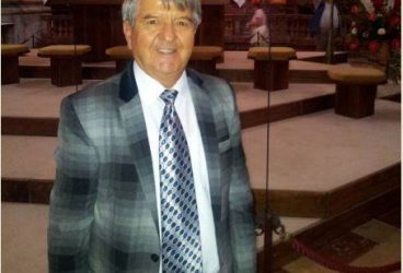 Un primar prahovean îşi face publicitate pe online cu aluzii sexuale la afacerea familiei