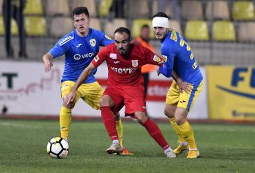 Altă remiză albă, acasă, a Petrolului. De data aceasta, cu o echipă care i-a luat tare de la început pe “lupi”, os pe os!