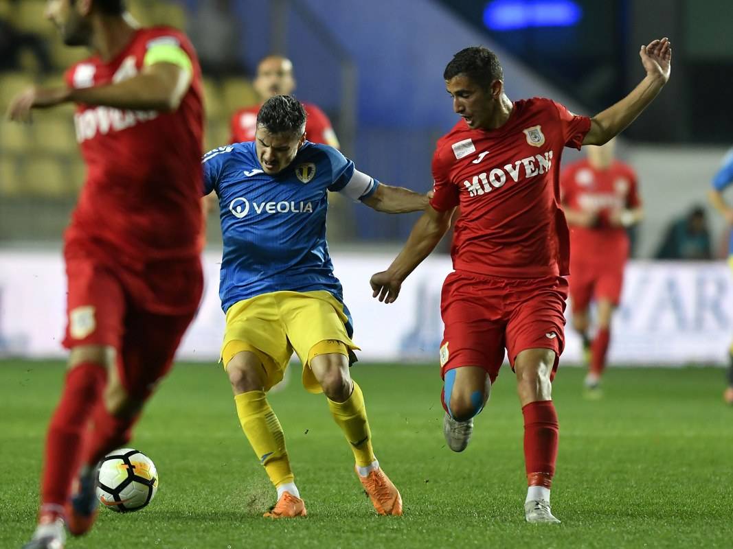 Duminică, în Colentina, pentru 3 puncte! Dacă nu câștigă în fața Daco-Geticii, Petrolul se depărtează de locurile promovabile Duminică, în Colentina, pentru 3 puncte! Dacă nu câștigă în fața Daco-Geticii, Petrolul se depărtează de locurile promovabile