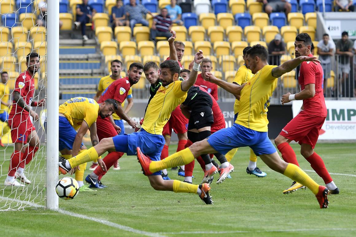 Petrolul – cu absențe destule, dar și reveniri, pe terenul… selenar de la Ghermănești. Va încurca liderul sau se va rupe de podium? Petrolul – cu absențe destule, dar și reveniri, pe terenul… selenar de la Ghermănești. Va încurca liderul sau se va rupe de podium?