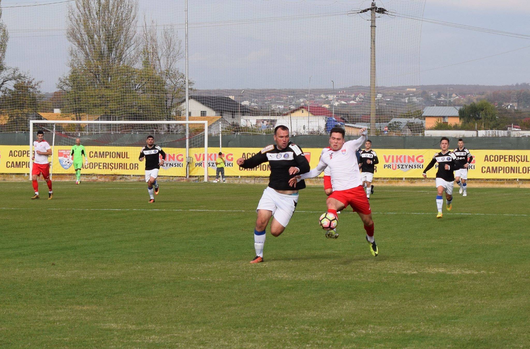 Vicky Roșca: “Ce-a ajuns campionatul de elită al AJF-ului prahovean, nici la derbiuri nu mai vezi o posesie, totul fiind la întâmplare!” Vicky Roșca: “Ce-a ajuns campionatul de elită al AJF-ului prahovean, nici la derbiuri nu mai vezi o posesie, totul fiind la întâmplare!”