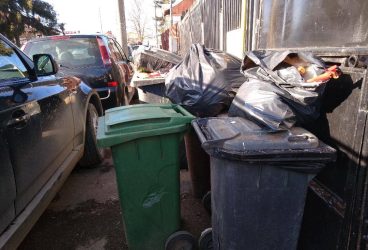 Vitalia a blocat din nou accesul maşinilor UWS la rampa de gunoi de la Boldeşti-Scăeni