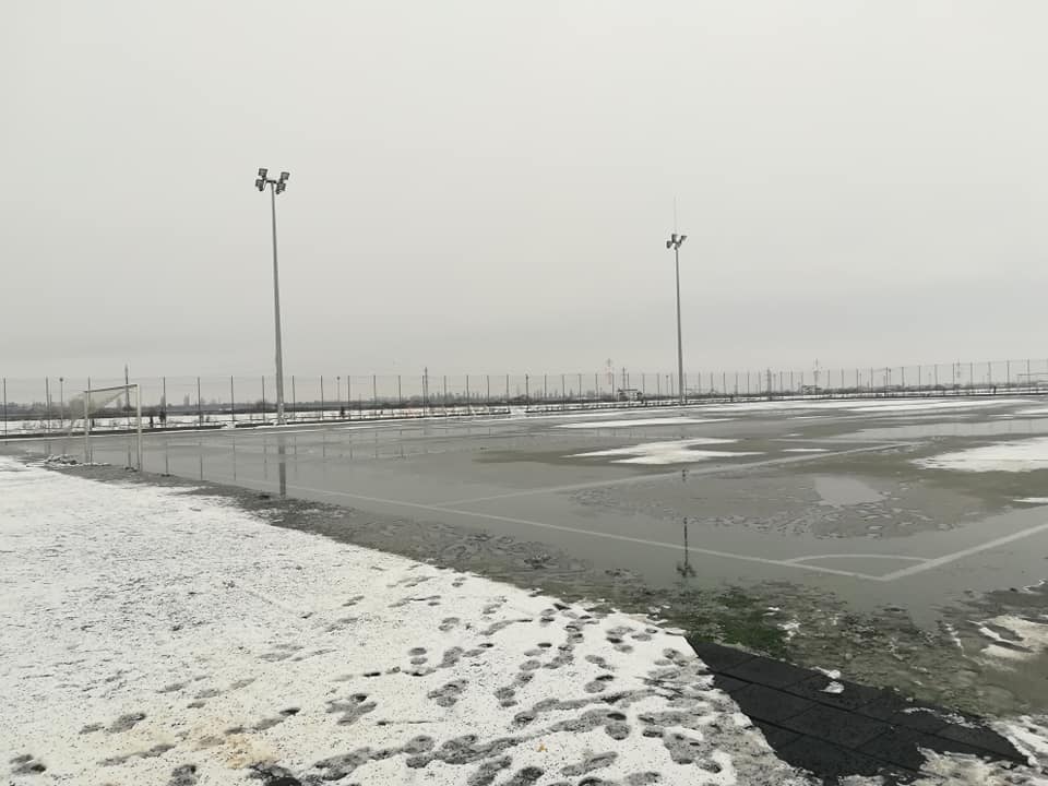 Până la urmă a rămas așa cum fusese stabilit inițial: primul joc-test al “lupilor” va fi tot la Lara! În Antalya, o tornadă a făcut ravagii! Până la urmă a rămas așa cum fusese stabilit inițial: primul joc-test al “lupilor” va fi tot la Lara! În Antalya, o tornadă a făcut ravagii!