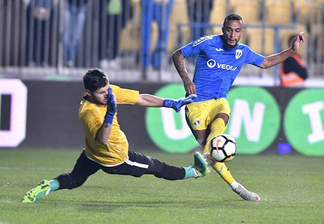 Numărul celor plecați definitiv de la Petrolul, dublul celui al nou-veniților! Mai sunt și trei detașați la alte echipe. Prunescu așteaptă și el să fie împrumutat