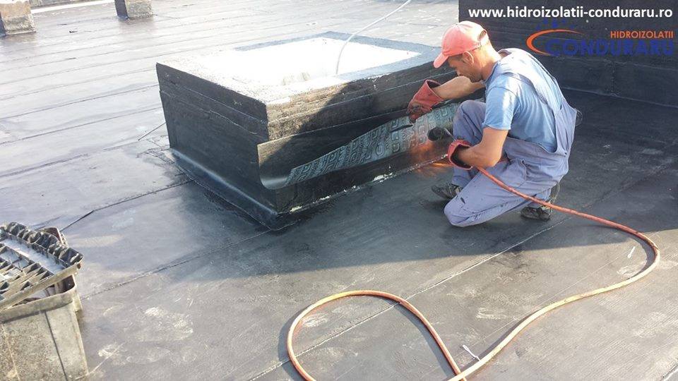 Realizarea lucrărilor de izolații și termoizolații pentru o terasă circulabilă Realizarea lucrărilor de izolații și termoizolații pentru o terasă circulabilă