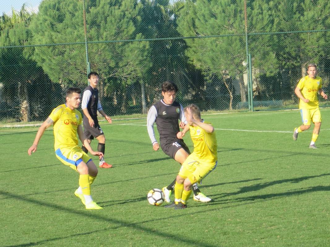 “Lupii galbeni” au dat-o la pace cu “Lupii verzi”! A venit la Petrolul, tot de la Dunărea Călărași, și portarul Cezar Lungu “Lupii galbeni” au dat-o la pace cu “Lupii verzi”! A venit la Petrolul, tot de la Dunărea Călărași, și portarul Cezar Lungu