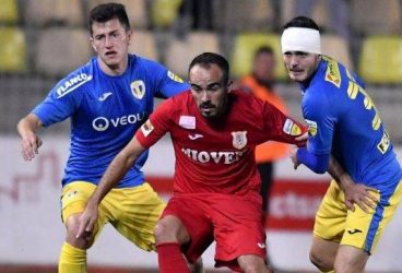 Contra foștilor petroliști Oprița și Beța, “lupii”… nu au ce face. Trebuie să bată. În caz contrar, se termină TOTUL!