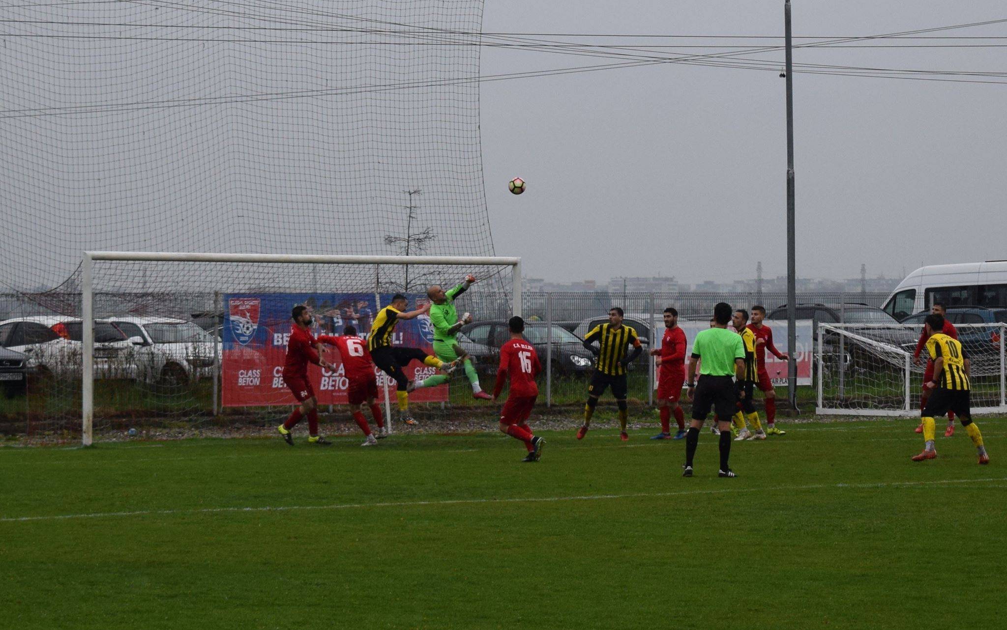 Draw-ul din derbiul Ligii A, suficient echipei lui Vlad pentru titlu? Sau Dumitrescu & elevii-coechipieri mai pot spera la locul 1? Alt arbitru nu era? Draw-ul din derbiul Ligii A, suficient echipei lui Vlad pentru titlu? Sau Dumitrescu & elevii-coechipieri mai pot spera la locul 1? Alt arbitru nu era?