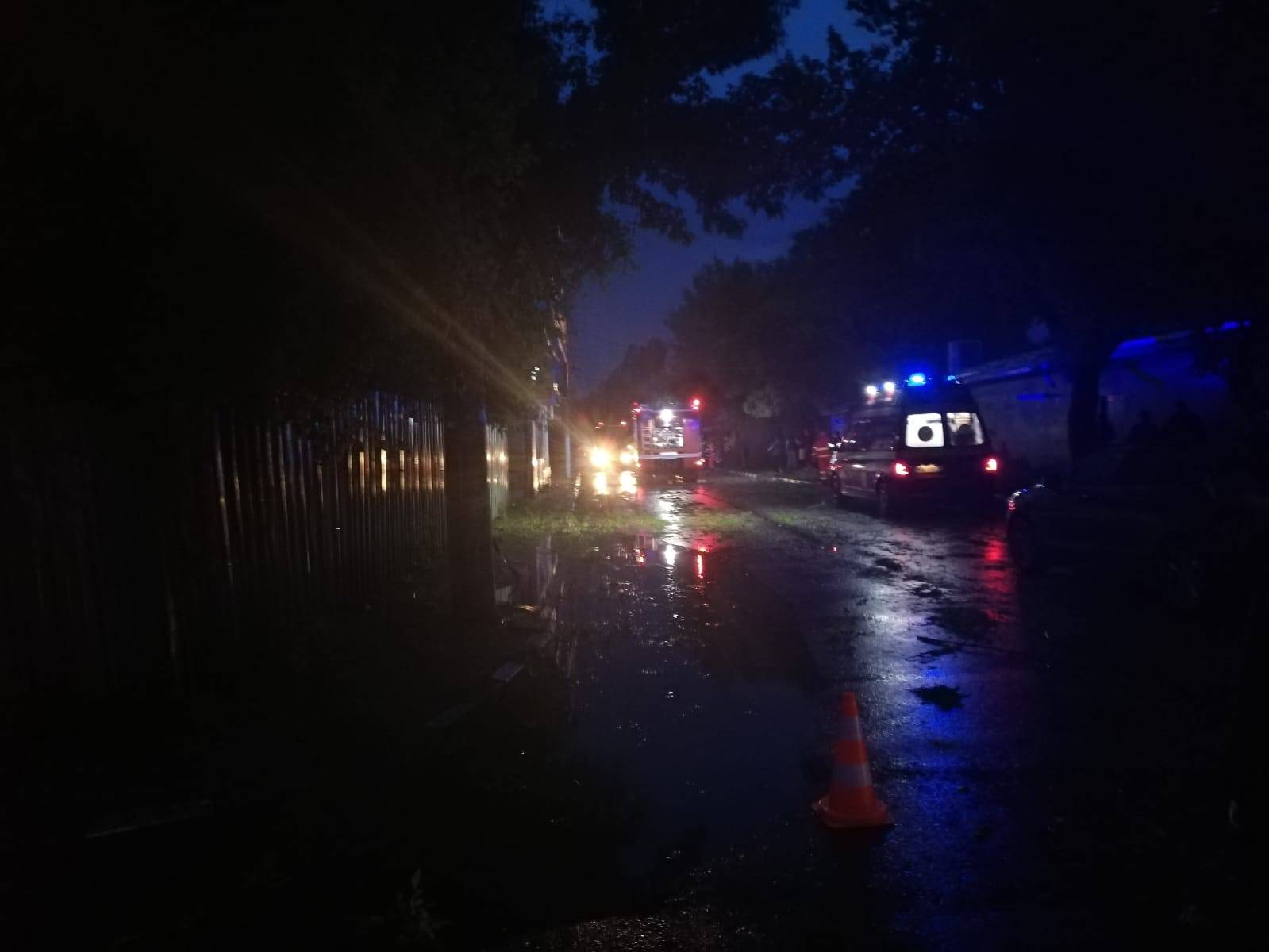 Daune produse de ploaia torențială de ieri, în județul Prahova Daune produse de ploaia torențială de ieri, în județul Prahova