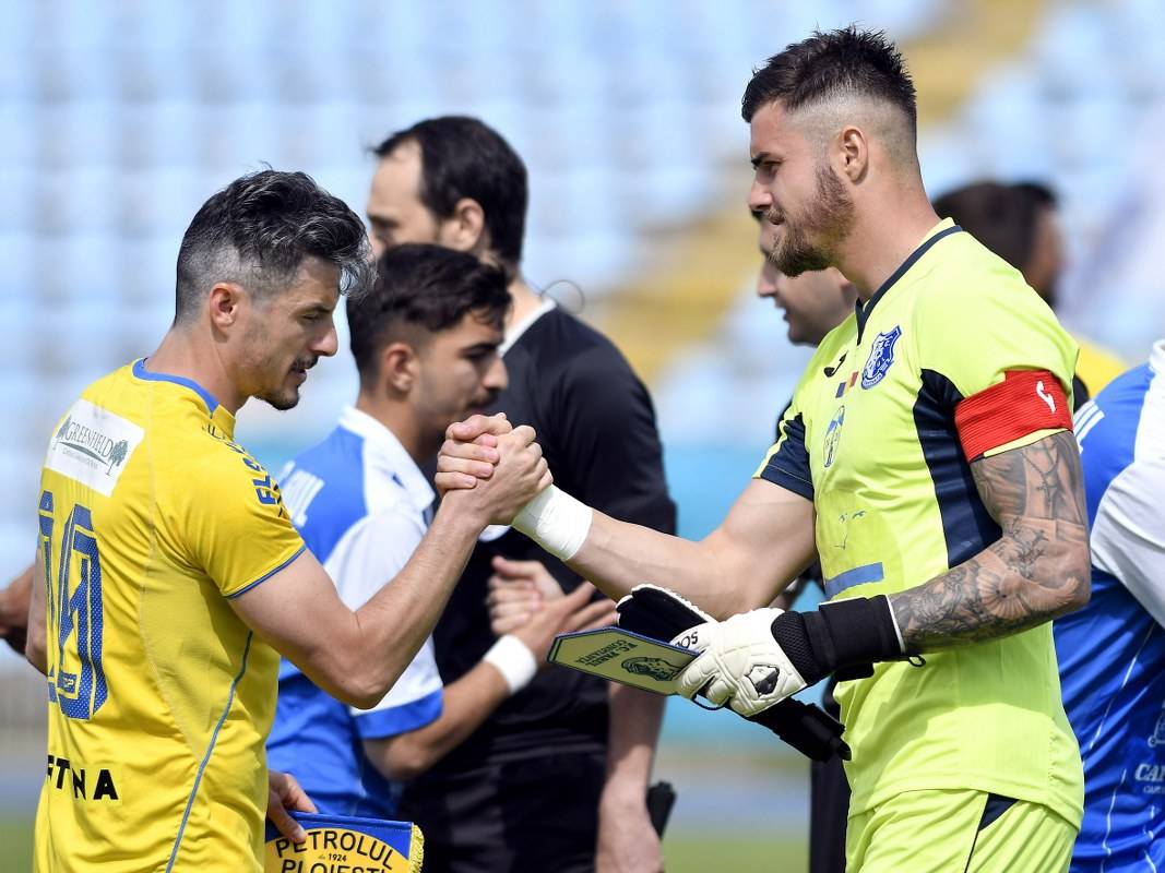 Așa, da! Petrolul câștigă la scor de forfait pe arena “Gheorghe Hagi”! Două goluri, semnate de fotbaliști “U 21”