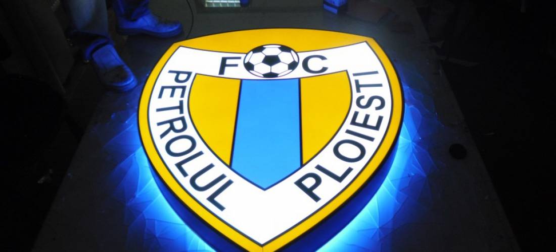 Se grăbește numirea unui președinte executiv interimar la FC Petrolul. S-au convocat pentru marți “Membrii Asociaților Susținători” Se grăbește numirea unui președinte executiv interimar la FC Petrolul. S-au convocat pentru marți “Membrii Asociaților Susținători”