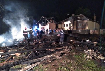Incendiu violent în comuna Talea