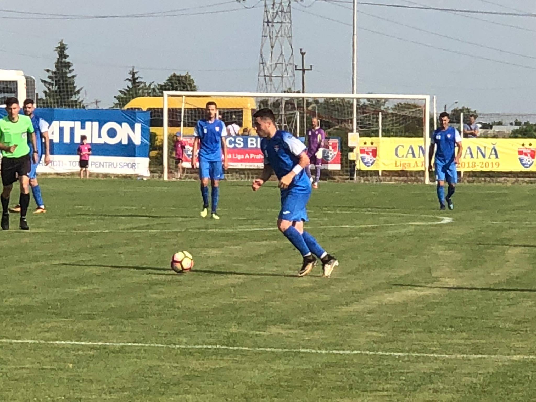 După 11 ani de existență și un 9-1 sec în “dubla” de baraj, contra CS Mihai Bravu, CS Blejoi a “urcat” în Liga a III-a. Acum, începe… și mai greul! După 11 ani de existență și un 9-1 sec în “dubla” de baraj, contra CS Mihai Bravu, CS Blejoi a “urcat” în Liga a III-a. Acum, începe… și mai greul!