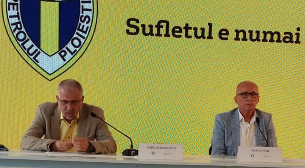 Veolia România nu mai este finanțatorul FC Petrolul! Urmează al doilea faliment, după cel al defunctei SC FC Petrolul? În conferință de presă, ultrași ai “lupilor” i-au cerut să plece lui Mădălin Mihailovici!