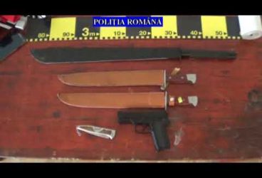 Percheziţii la persoane bănuite de violare de domiciliu