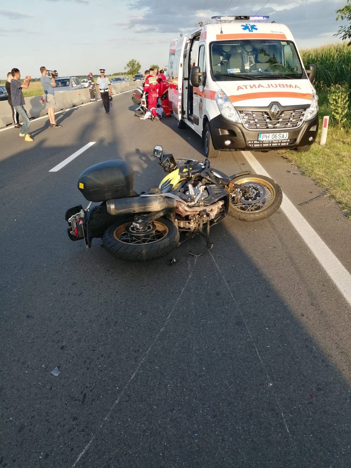 Motociclist accidentat pe DN1, la Movila Vulpii Motociclist accidentat pe DN1, la Movila Vulpii