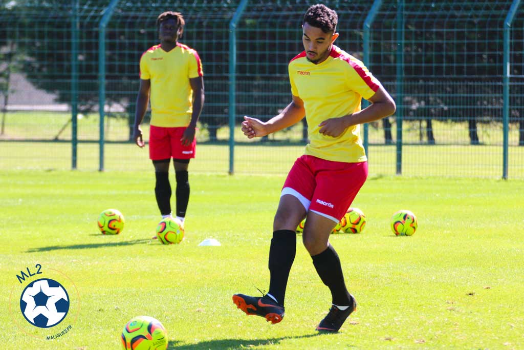 Chiar nu era nevoie de un back-up și pentru Arnăutu și Cioinac? De ce au fost ignorați francezii propuși de un agent ex-director sportiv al Petrolului?!? Dar un portar cu “școala PSG”?